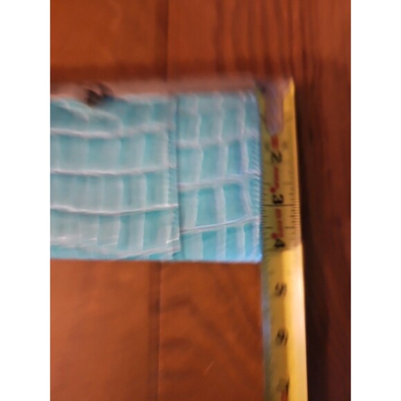 Women's Wallet Crocodile Embossed Turquoise Snake Unique Close - Picture 7 of 10